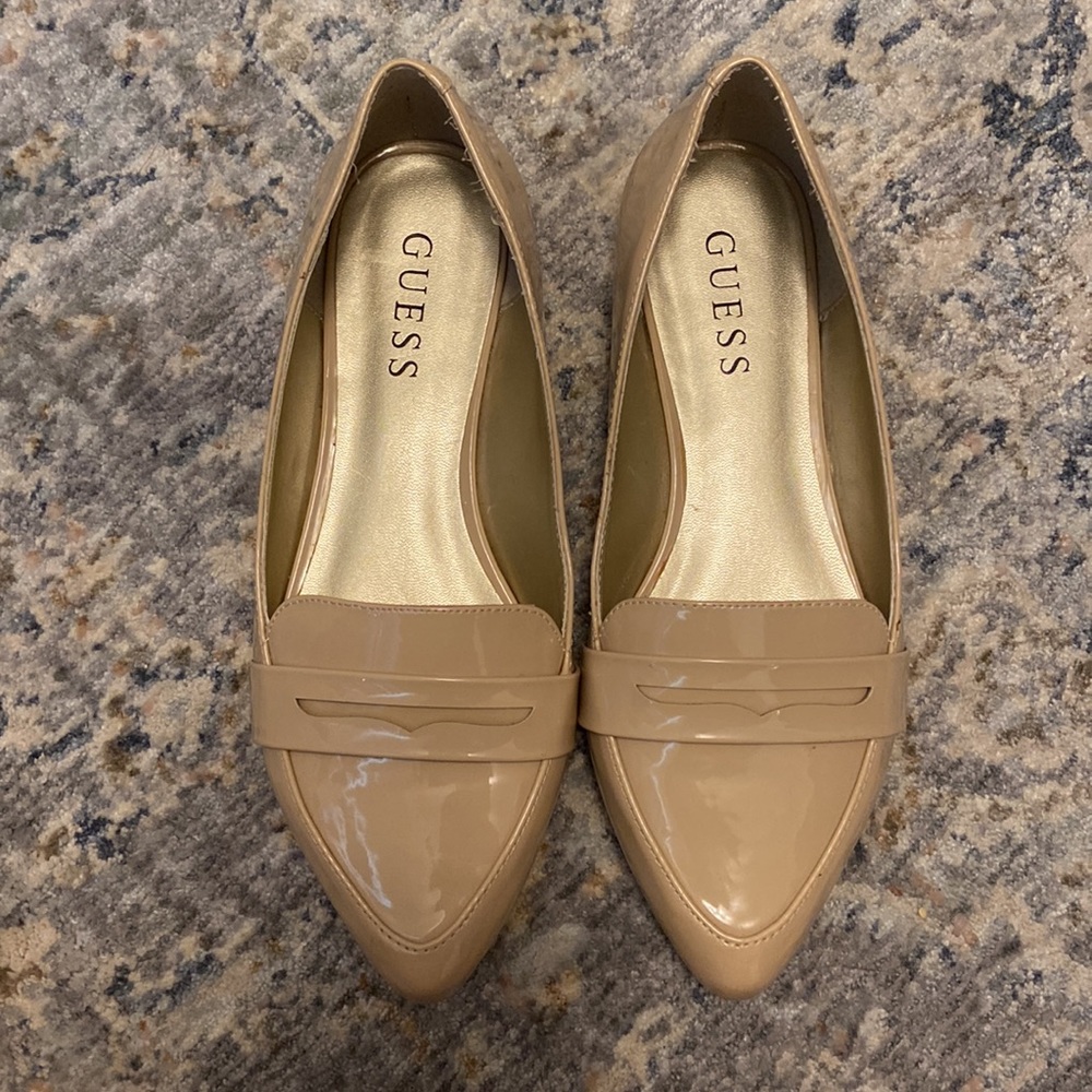 Guess - Picture 2 of 2